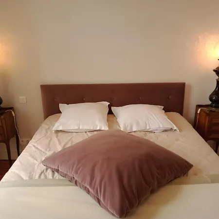 Chateau du Breuil Beaulieu-sur-Layon Chambre photo